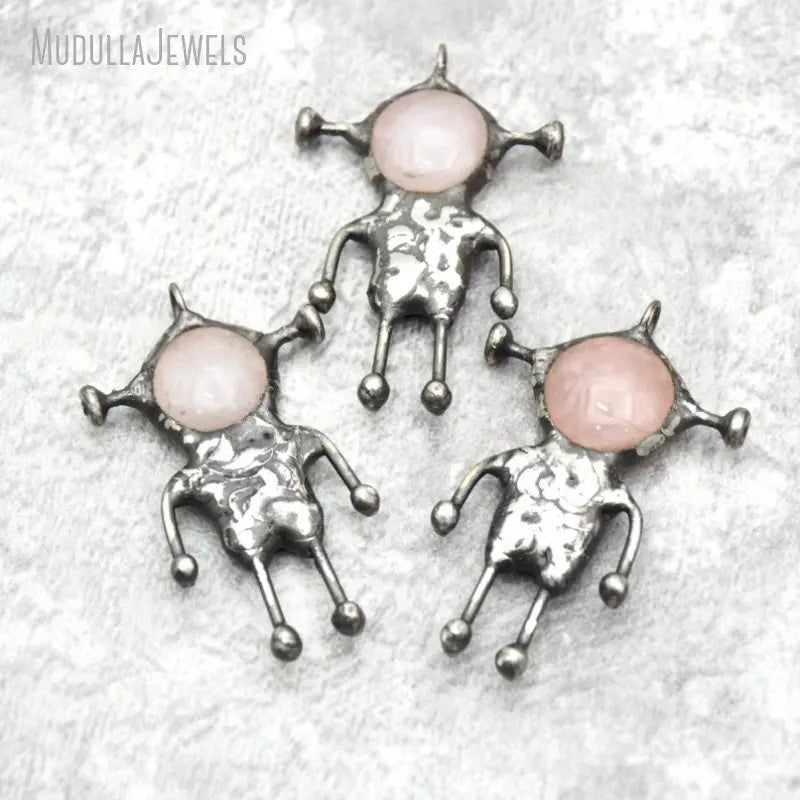 PM41995 Soldered Jewelry Raw Rose Quartz Crystal Healing Stone Astronaut Spaceman Pendant Antique Silver Plated Gift for Her