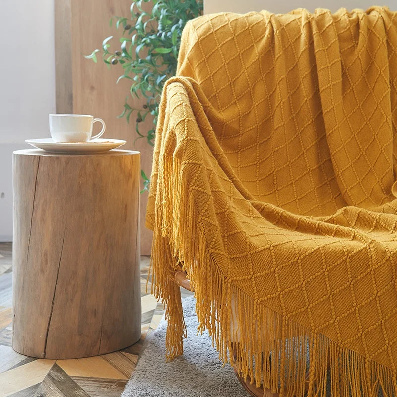 Wholesale Custom Sofa Home Decor Plain Soft Lightweight Elasticity Breathe Acrylic Knitted Throw Blanket With Tassel