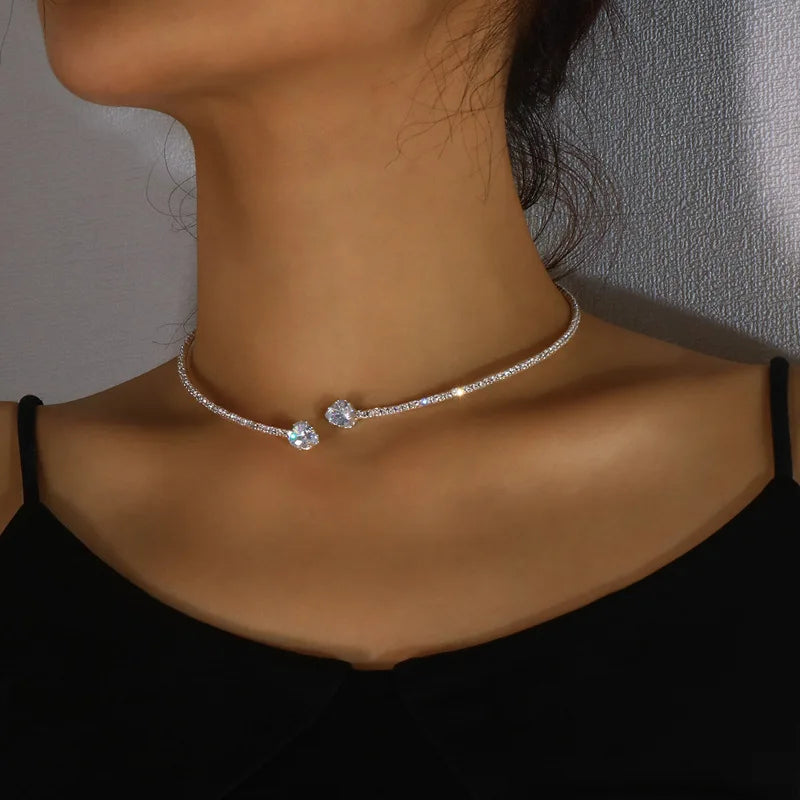 Lateefah Rhinestone Heart Collar Choker Simple Open Collar Torques Jewelry Accessories Necklace for Women