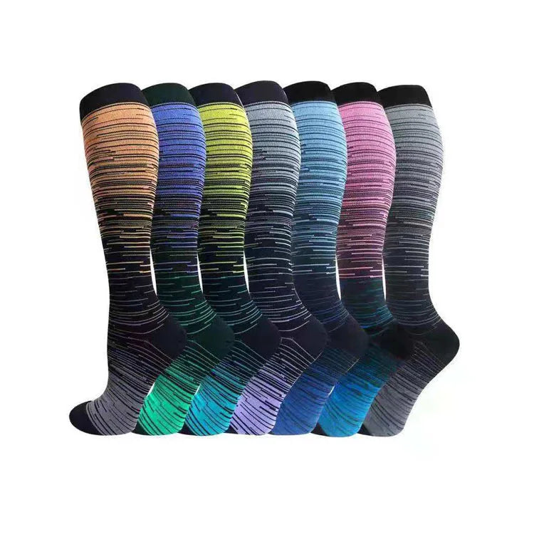 Wholesale Gradient Color Gradient Compression Socks Pressurized Nylon Knitted Knee High Socks for Cycling Running Sports