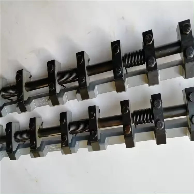 Heidelber Travelling Gripper Assembly for GTO46 Printer Parts GTO46 42.014.003F Gripper Bar 570mm