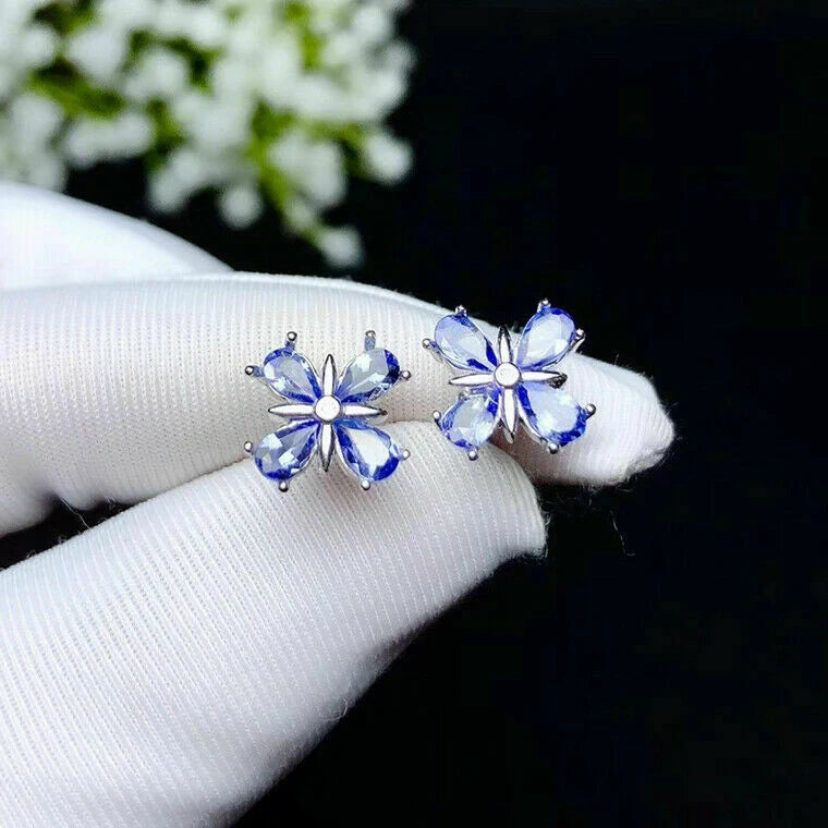 Huitan Lovely Shiny Tiny Flower Beautiful Stud Earrings Women Lady Romantic Sweet Silver Rose Gold Dainty Flower Earrings
