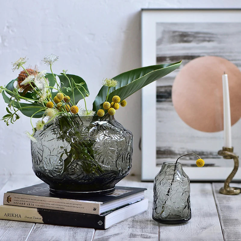 Modern Nordic Style Home Decor Hand Blown Luxury Glass Vase Creative Tabletop Design