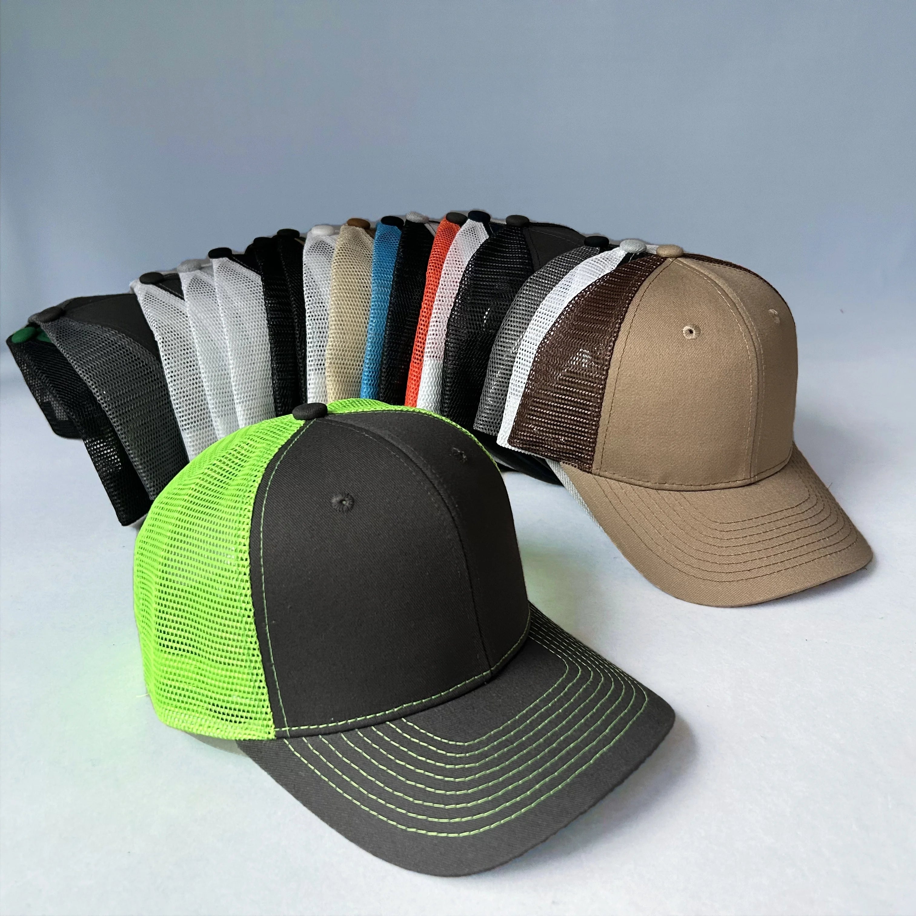 Hip Hop Street Summer Trucker Hat Solid Color Accept Custom Logo Blank Plain Unisex Mesh Trucker Cap