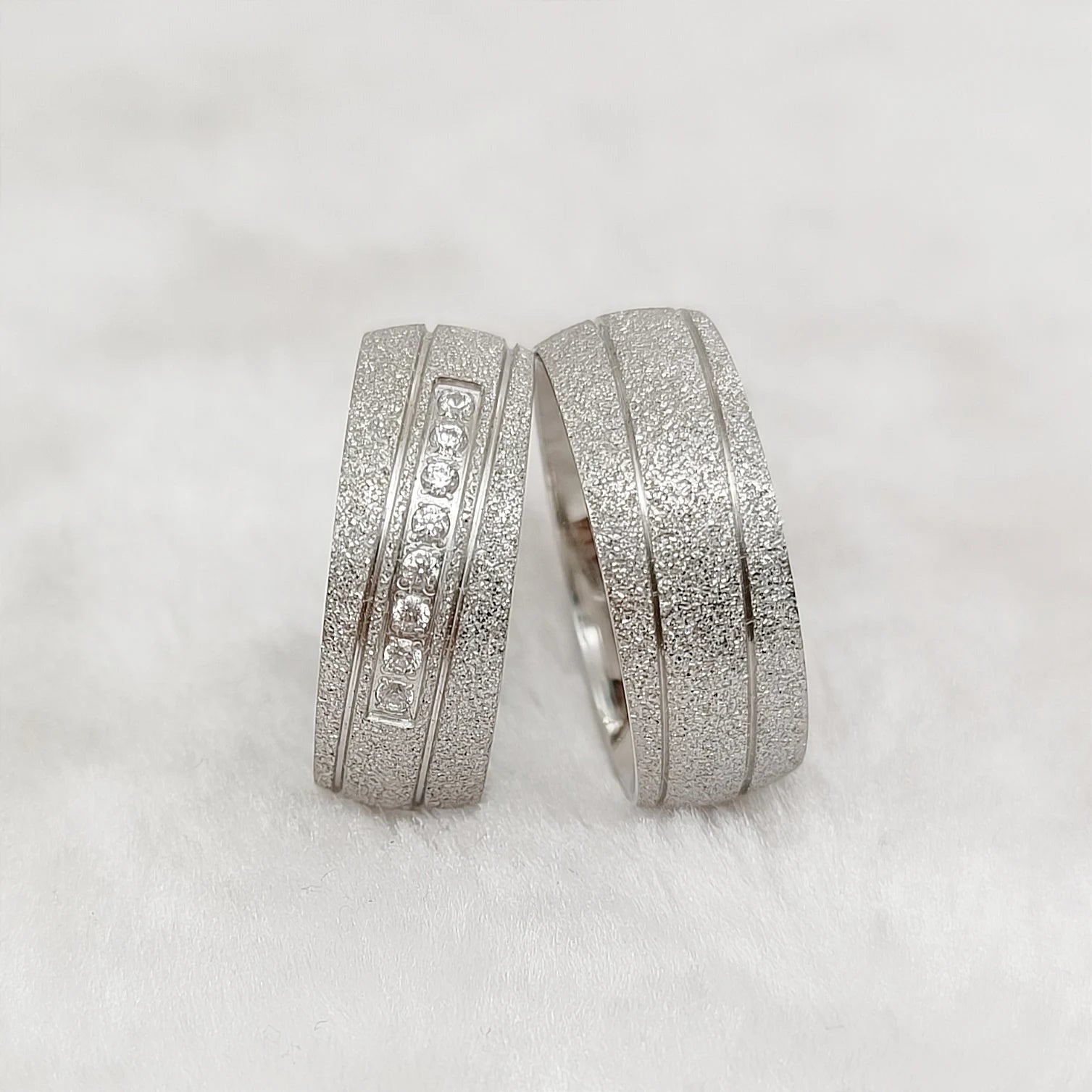 Unique Designer 2pcs Wedding Engagement Rings Bridal Sets for Men and Women Silver White Gold Color Titanium Jewelry