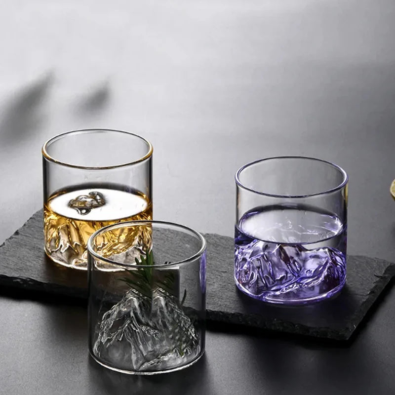 Hot Selling 180ml Borosilicate Fuji Mountain Whiskey Glass Handcrafted Japanese Style Colorful Mountain View Cup
