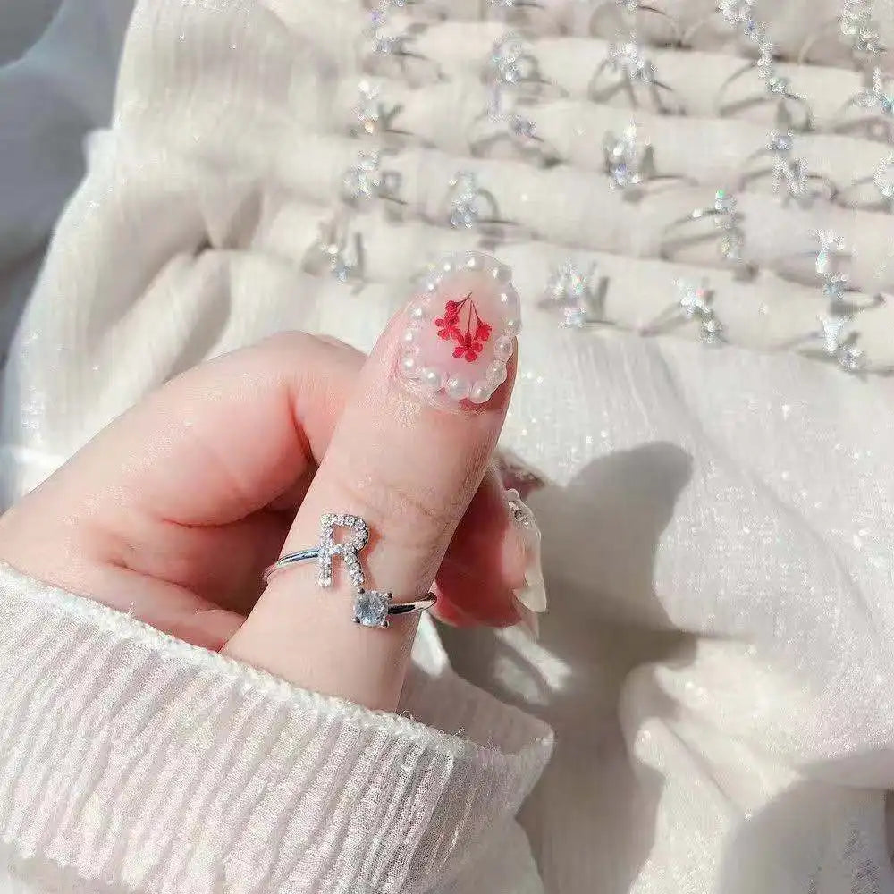 Fenyi Wholesale Jewelry Unique Design Casual Simple Fashion Zircon Alloy 26 English Letters Adjustable Ring for Women