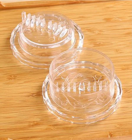 Hot Sale Eco-Friendly Erosion-Resistant Mini Transparent Manual Press Garlic Twister for Ginger Herb Nuts