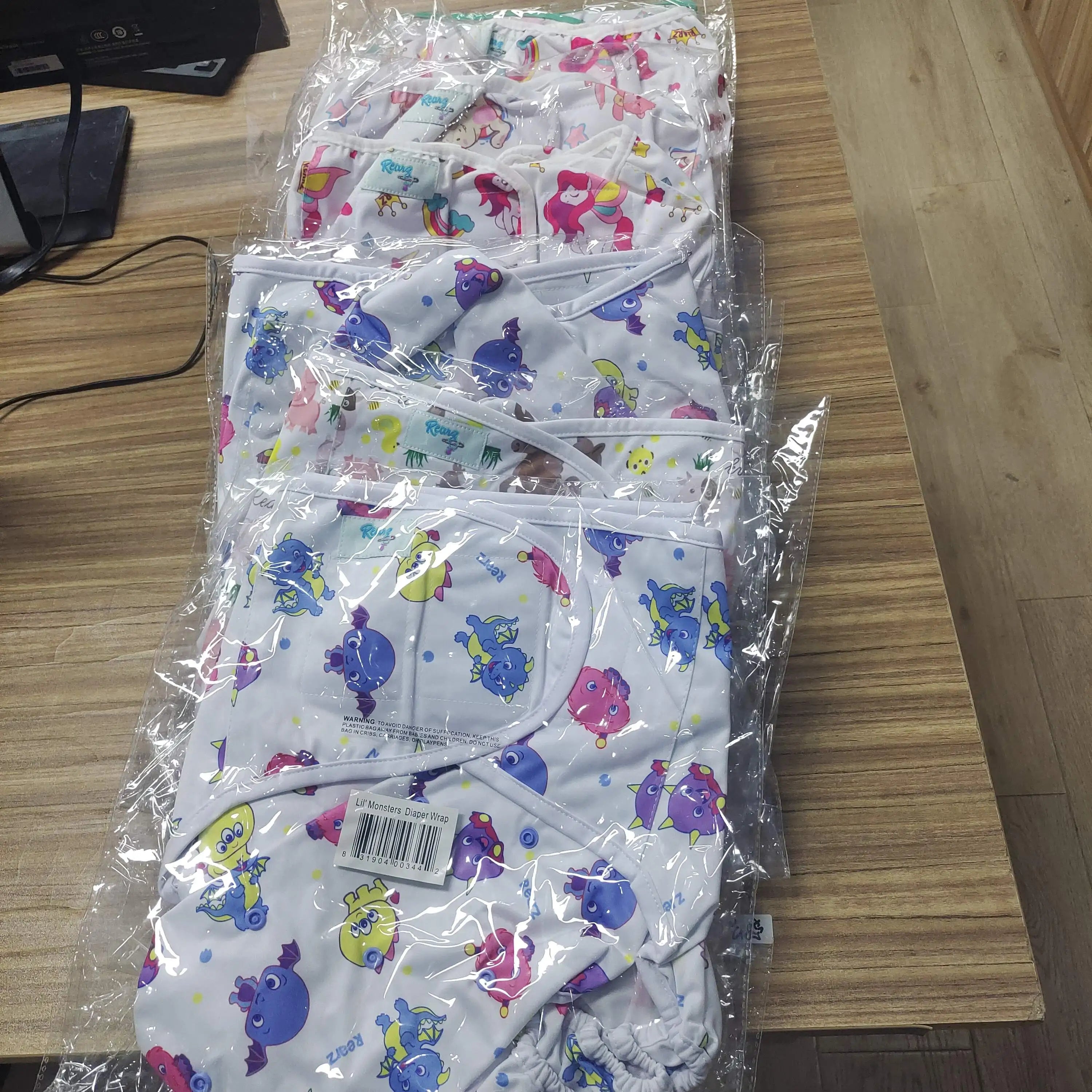 Large Size XL Cheap Reusable Thick Adult Cloth Diaper Digital Print Ice Silk Hook and Loop for Babies