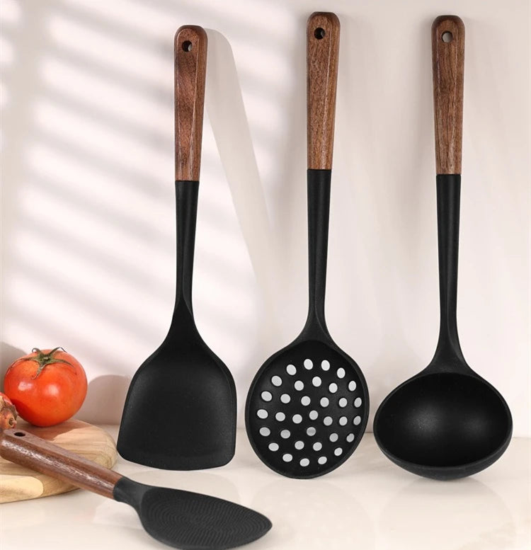 Manjia Customizable Color Kitchen Utensils Set Heat-Resistant Food-Grade Silicone Kitchenware Set Non Stick Accessories