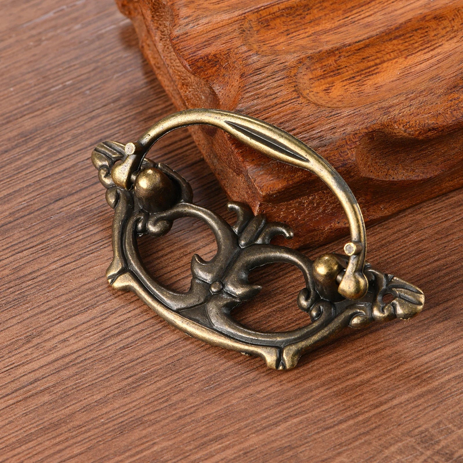 European Antique Double-hole Bronze Furniture Handles for Kitchen Cabinets Dresser Wardrobe Doors and Drawer Hardware