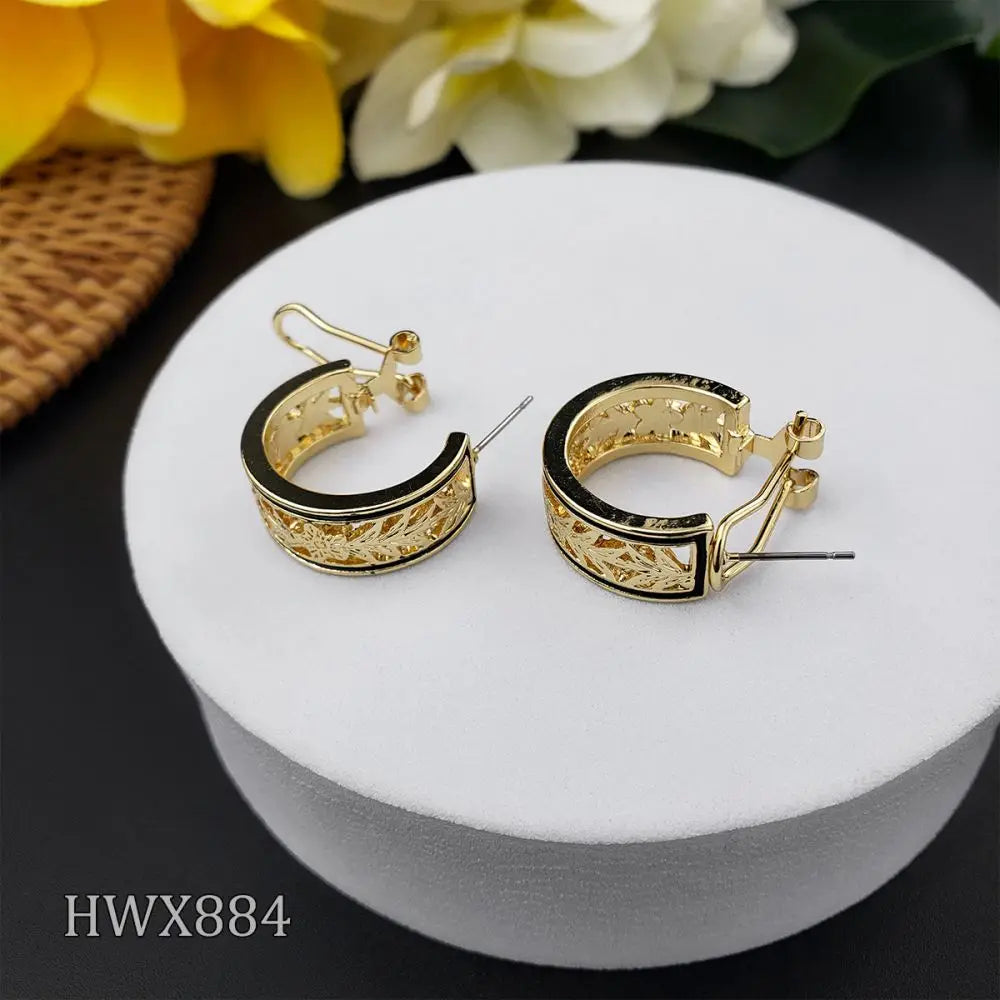Tatto Earrings Gold Plated Black Enamel Hawaiian Leaf Design Stud Earrings Hawaiian Jewelry