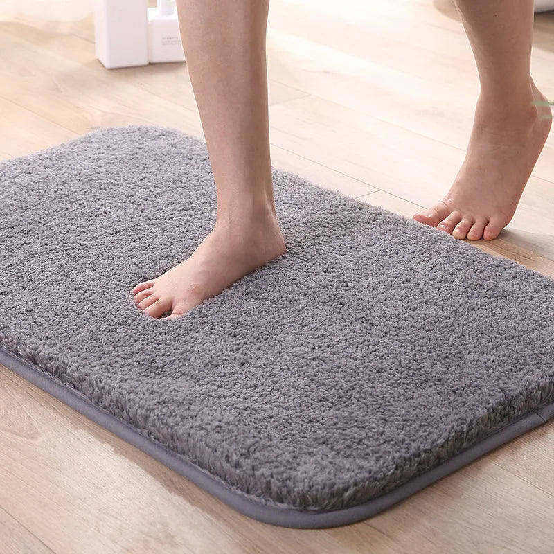 Super Absorbent Comfortable and Safe Beautiful Velvet Bathroom Floor Mat Microfiber Foam Shaggy Mat
