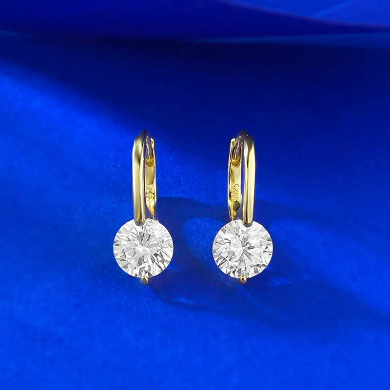 Fashionable Luxury S925 Sterling Silver Classic Round Diamond Stud Earrings