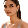 Designer Rhombic Wrinkle Metal Stud Earrings for Women Trendy Lady Daily Earring Accessories on Ear Fashion Jewelry Female Gifts