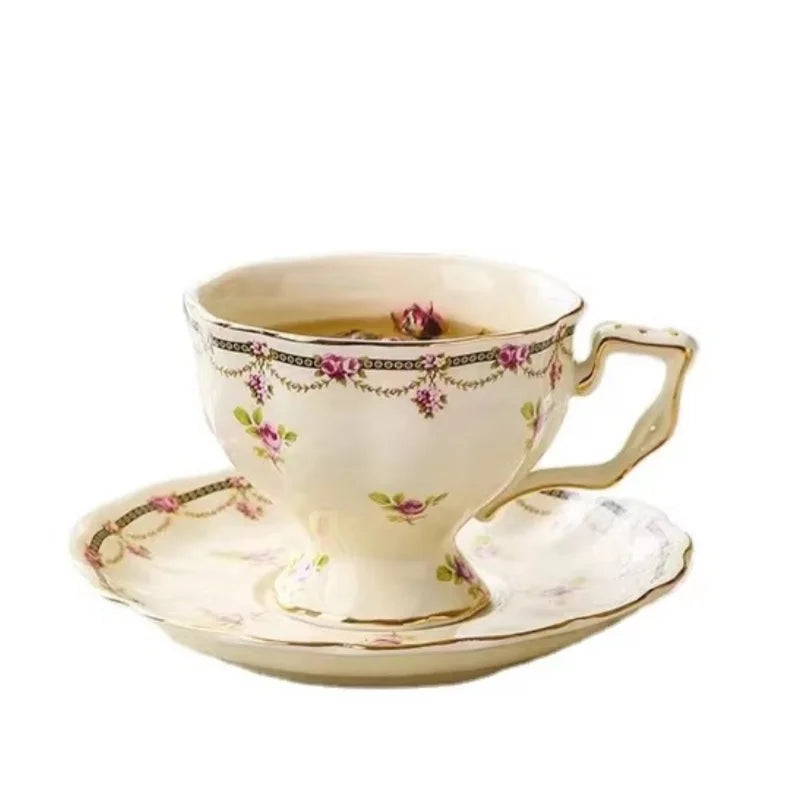 Customized French Retro European Ceramic Cup and Saucer Gold Edged Coffee Cup Afternoon Tea Cup Set