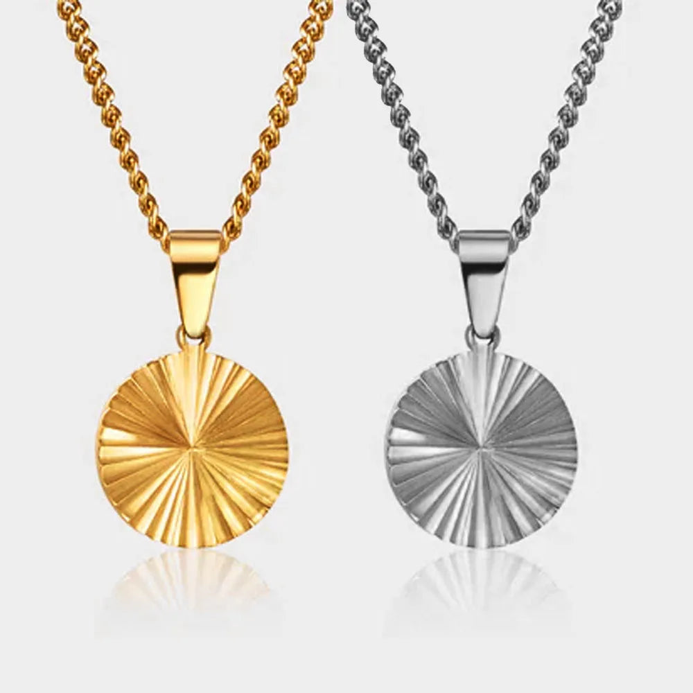 18k Gold Plated Women Accessories Jewelry Necklace Trendy Custom Glowing Sun Pendant Sunshine Charms Sun Ray Necklace