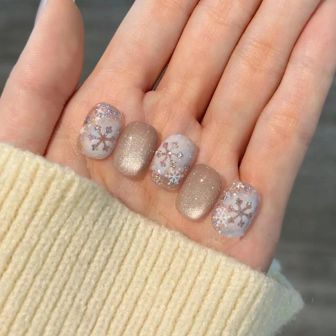 Handmade Short 3D Ombre Cat Eye Silvery Color Nail French Art Design ABS Press-On Acrylic Manicure for Fingers