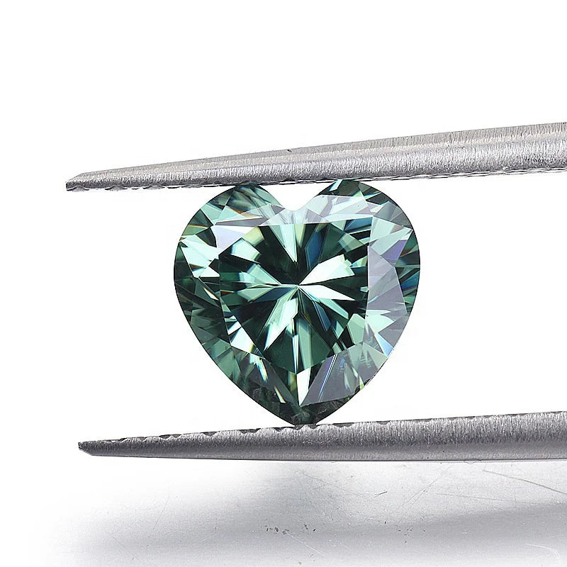 Factory Prices DVVS Green Color Heart Shape Loose Moissanite 6.5*6.5mm-10*10mm Fancy Moissanite Diamond  for Rings