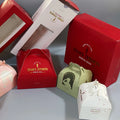 Customized Folding Take Paper Box for Fast Food Packaging for Sushi Fried Chicken Burger Cake. Embossing Handling Box Folder