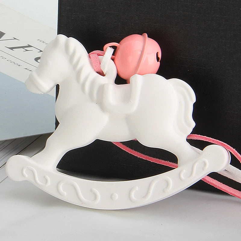 Factory Wholesale Scented Hanging Car Wardrobe Air Freshener Ceramic Aroma Plaster Porcelain Fragrance Oil Diffuser