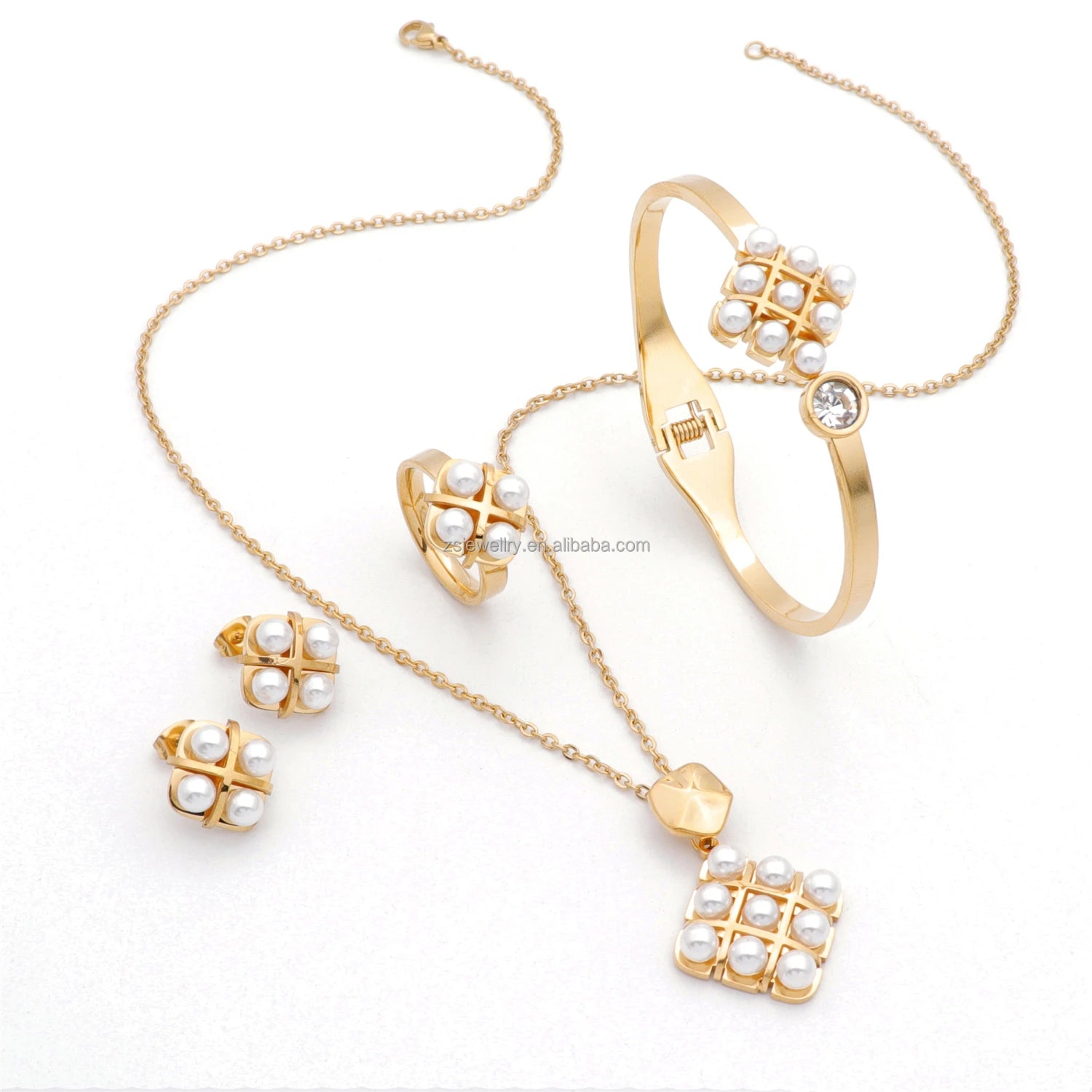 Classic Brand Stainless Steel Bracelet Gold Plated Pearl Stone Luxury Geometric Vintage Jewelry Sets for Women Weddings Gifts