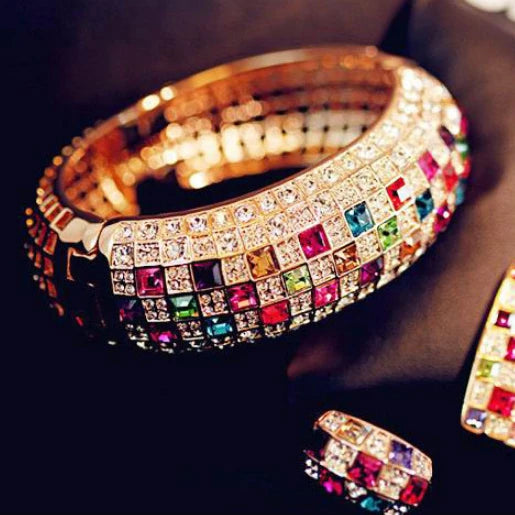Fashion Simple Crystal Engagement Band Round Shape Metal Alloy Classic Charming Rings for Women Jewelry