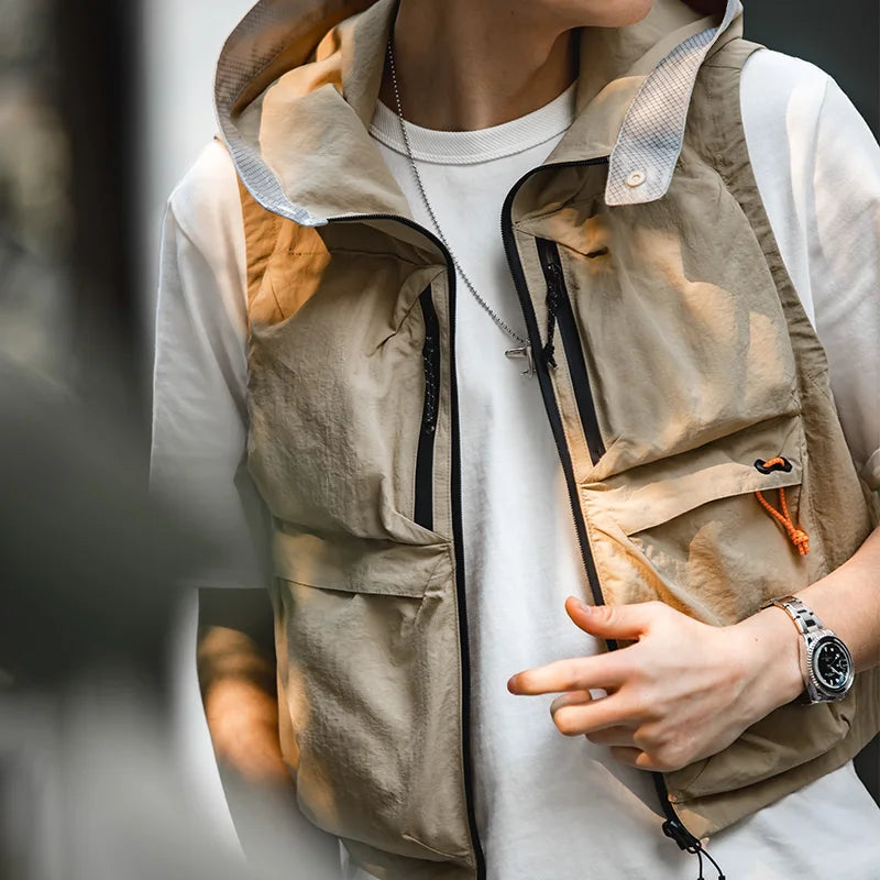 Maden Men Utility Quick-Dry Men's Hooded Vest Wholesale Multiple Pockets Hood Outdoor Camping Fishing Sleeveless Vest Summer RTS