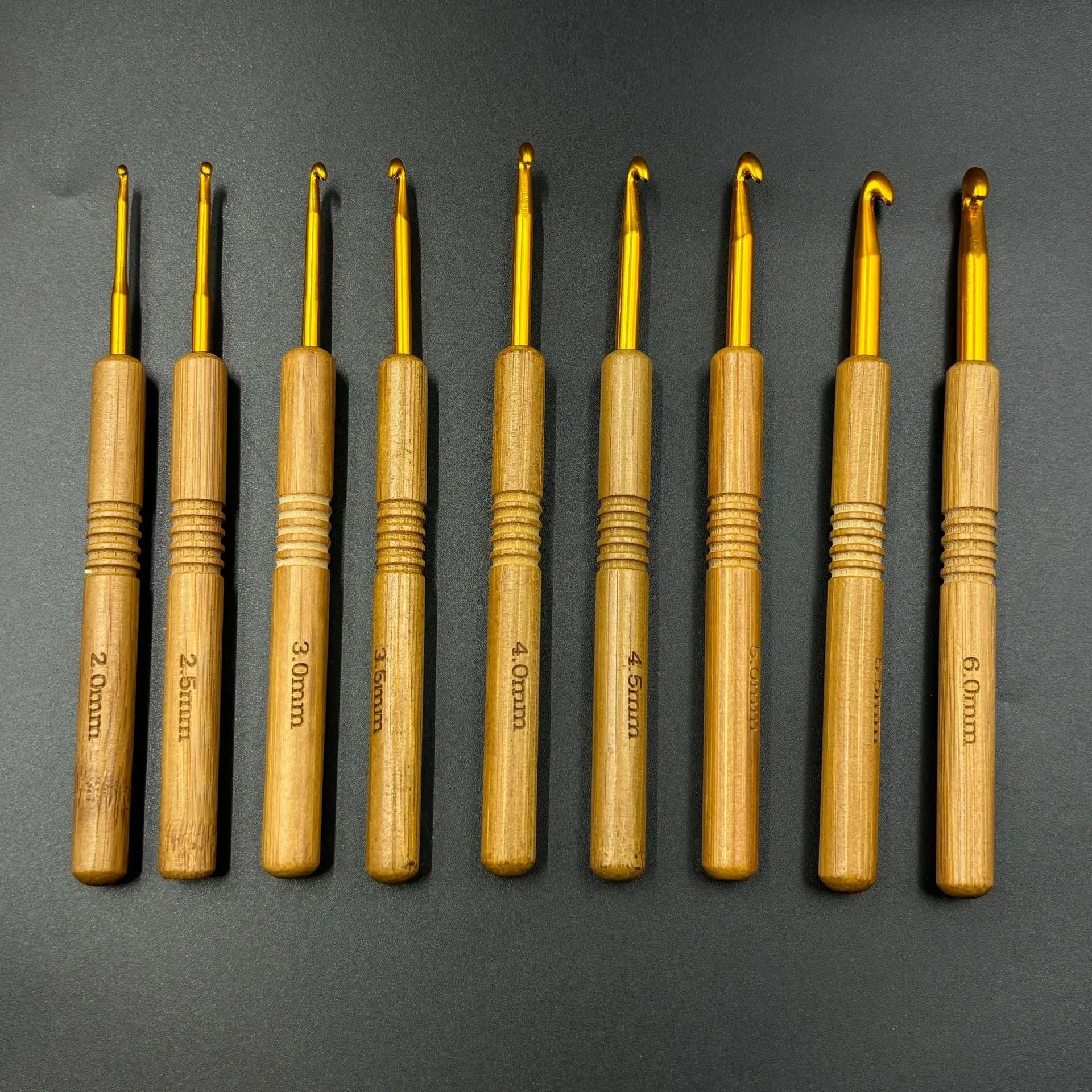 Hot Selling 1mm Bamboo Handle Carbonized Crochet Tools Handmade Wool Doll Bag DIY Knitting for Sweater Crochet Suit for