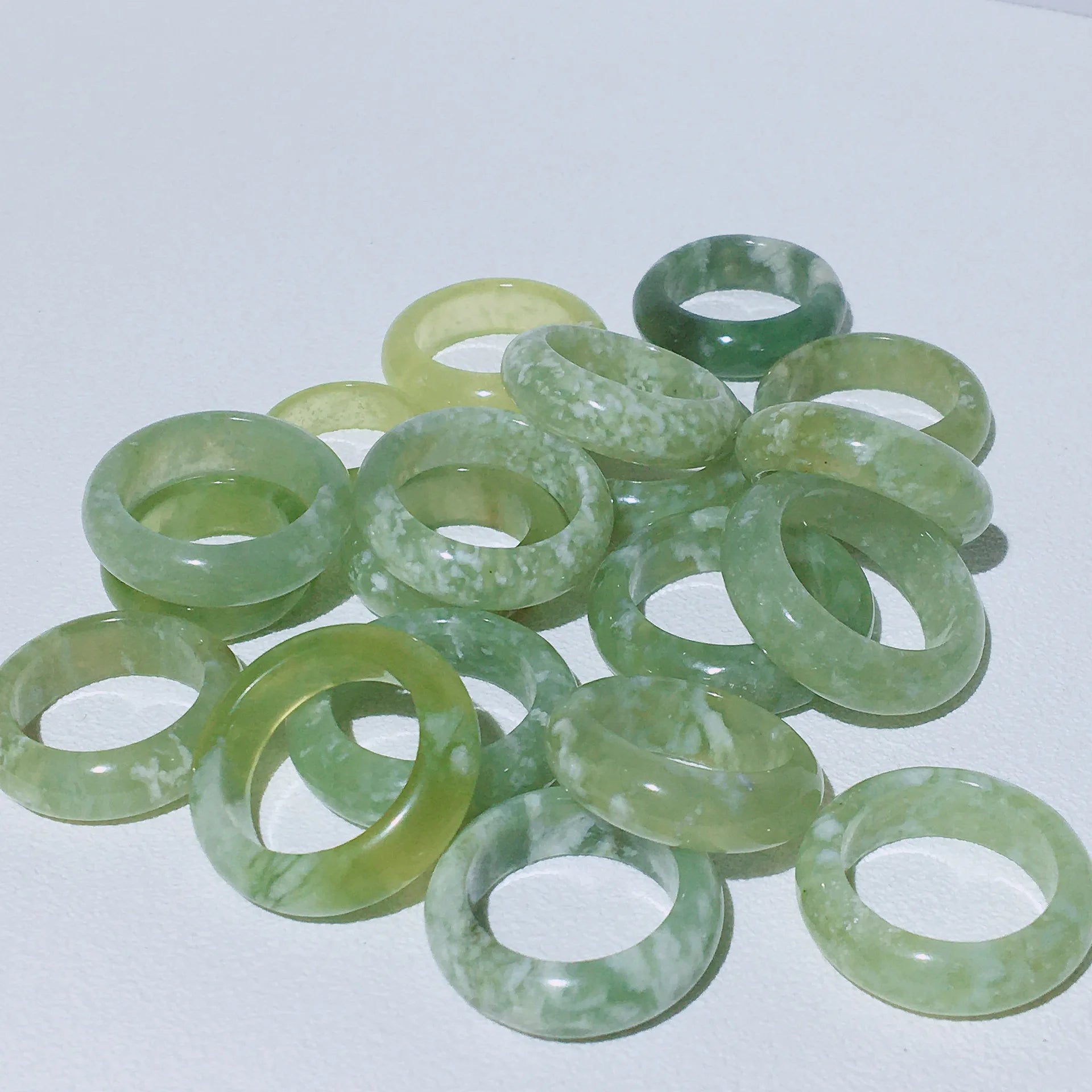 Hot Selling Anillo De Jade Natural Chinese Green Hand-carved Jade Ring Cincin Pria for Men and Women
