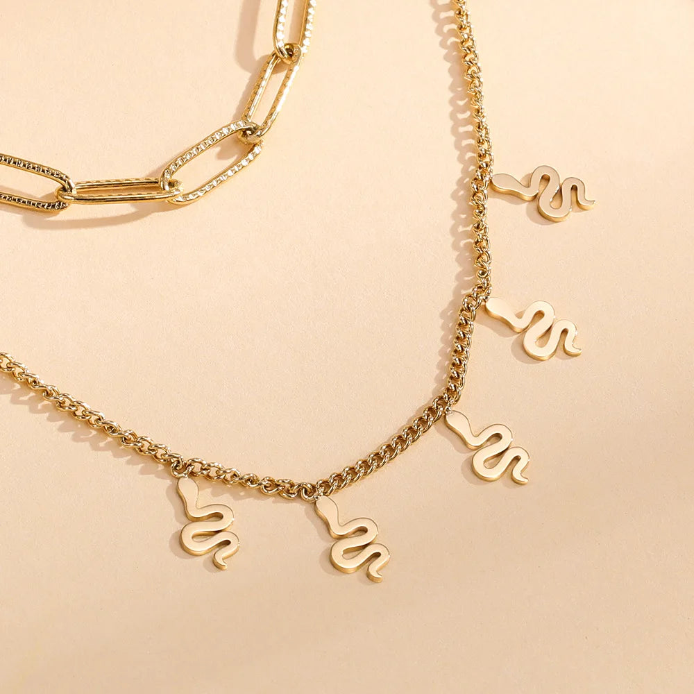 Ivanda European and American Fashionable Gold-Plated Stainless Steel Link Chain Eye Snake Pendant Necklace Jewelry
