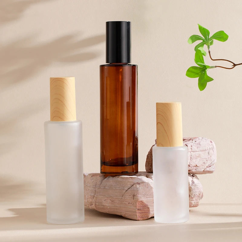 Luxury Perfume Glass Bottle Pump Sprayer with Black Cap Skin Care Cream Cleaning Spray Bottles