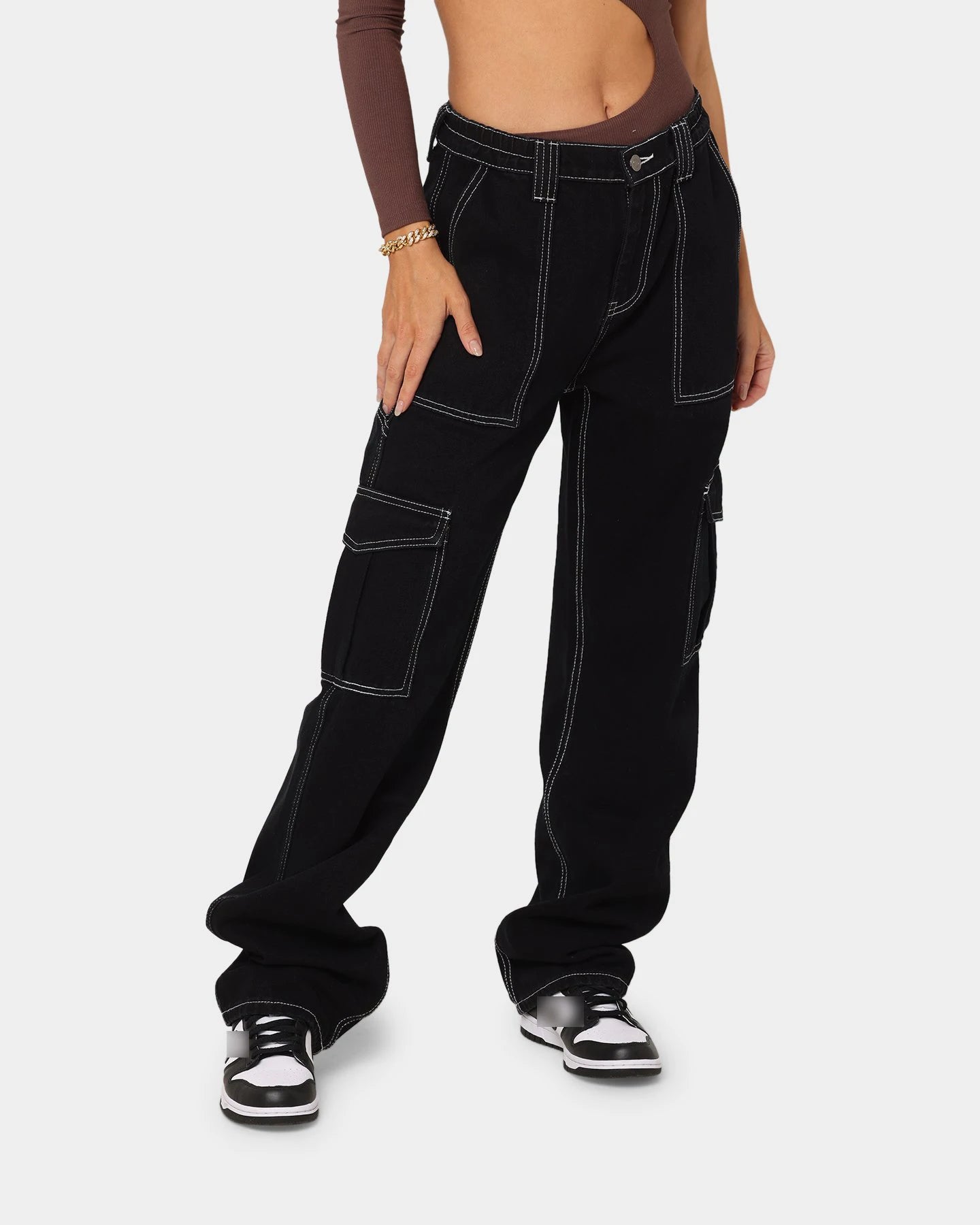 Women's multi-pocket jeans work pants outdoor jeans and casual jeans are designed for women