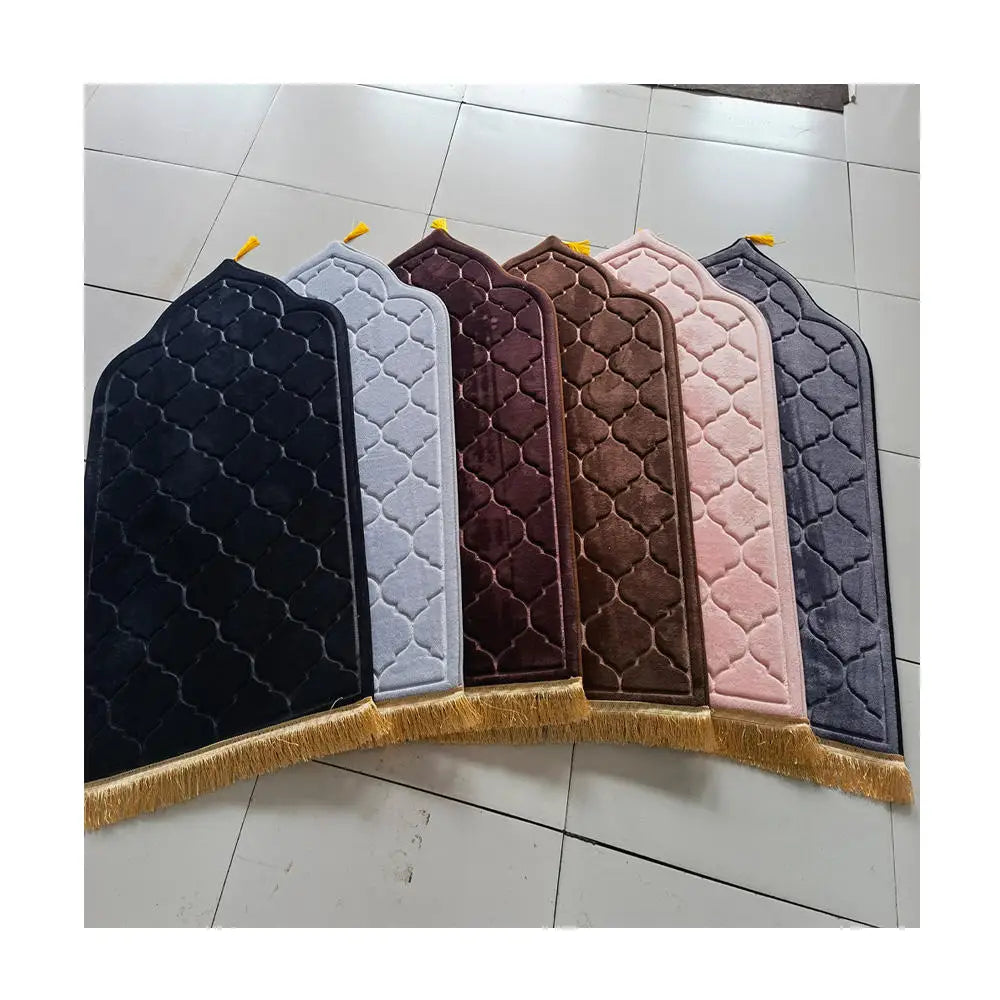 New Style Customized Islam Prayer Rug Rectangle Outdoor Classic Prayer Mat Muslim Prayer Rug