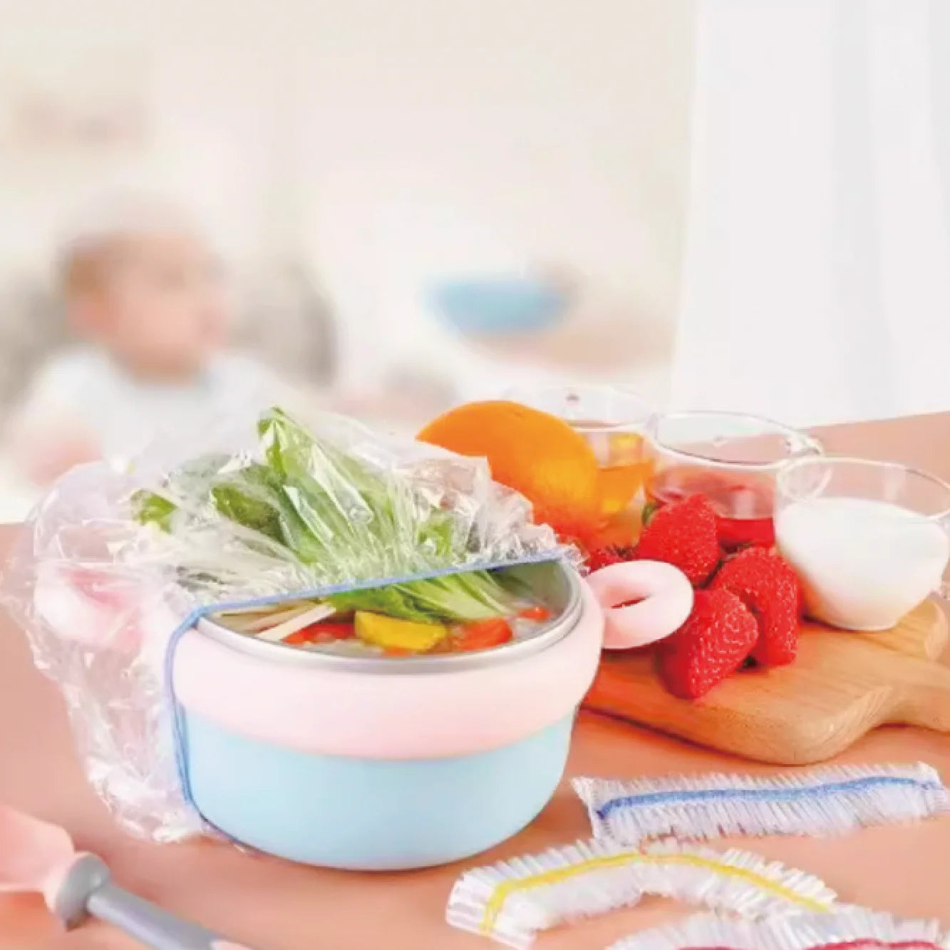 Disposable Transparent Plastic Wrap Fresh Keeping Food Lids for Fruit Bowls and Cup Storage Freshness Cover