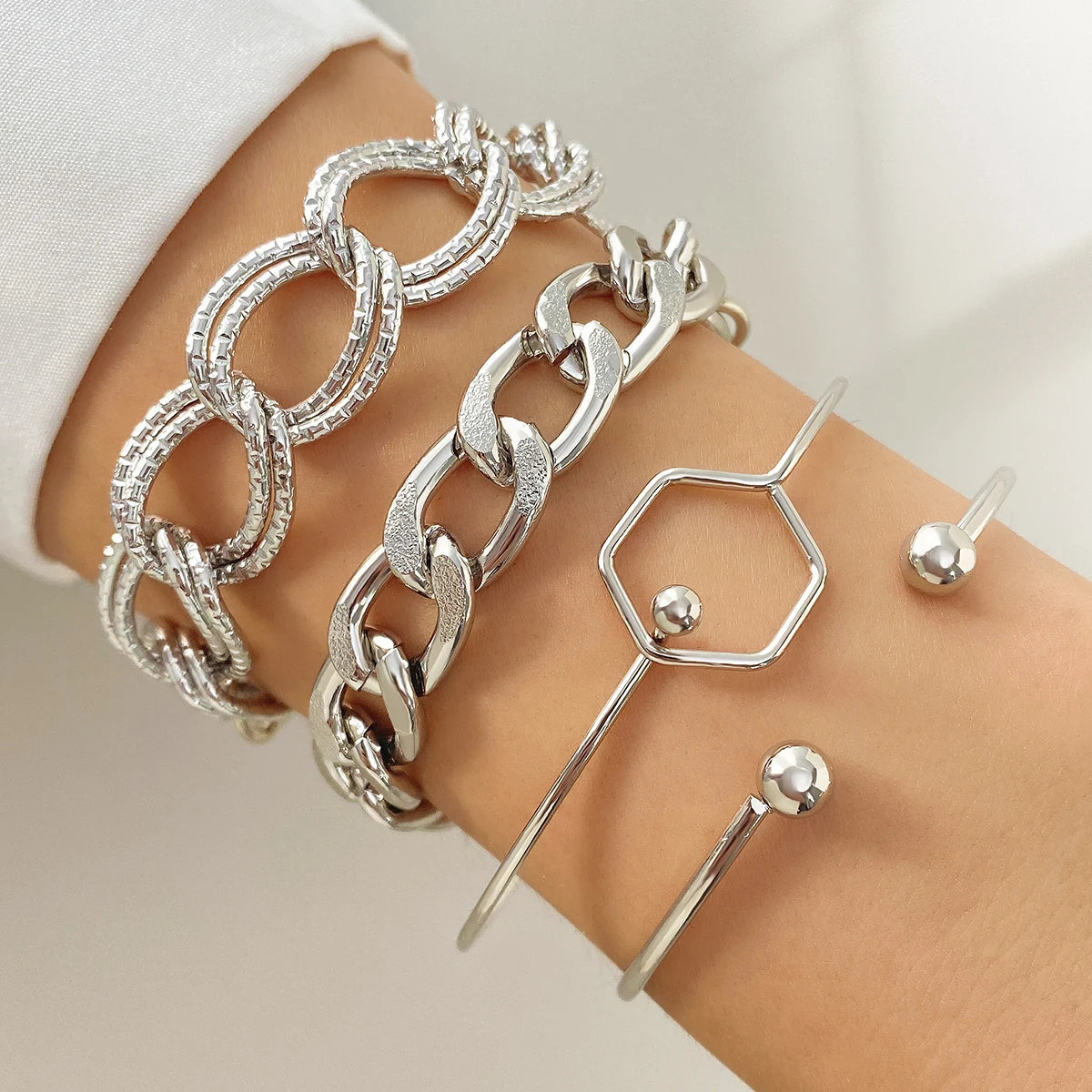 VKME 4Pcs/Set Punk Geometric Design Open Chain Bracelet Set