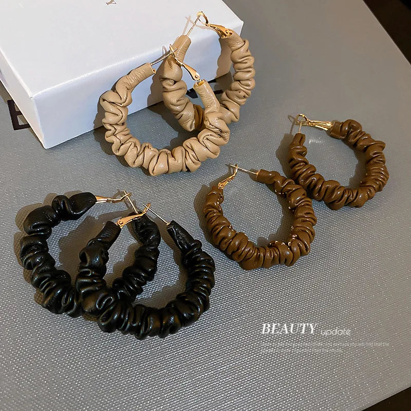 2022 Winter Jewelry S925 Post Leather Hoop Earrings 42mm Hollow Hoop Leather Clip On Earrings For Women Party