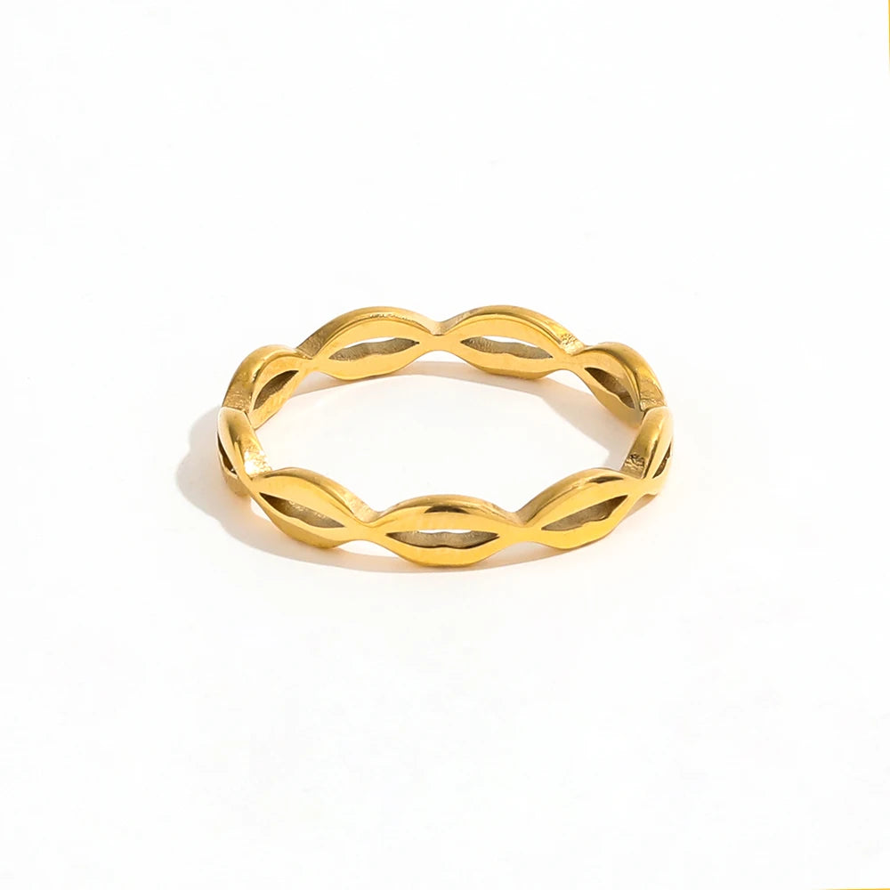 Fenny 18K Gold Plated Wholesale Fast Delivary Classic Hollow Lip Shaped Stainless Steel Finger Ring Trendy for Women