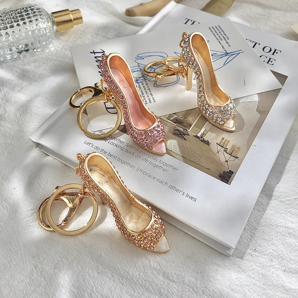 GT Diamond-studded Shoes Key Chain Shoe Key Pendant Diamond-studded High Heels Metal Keychain Car Accessories Gift Ornaments