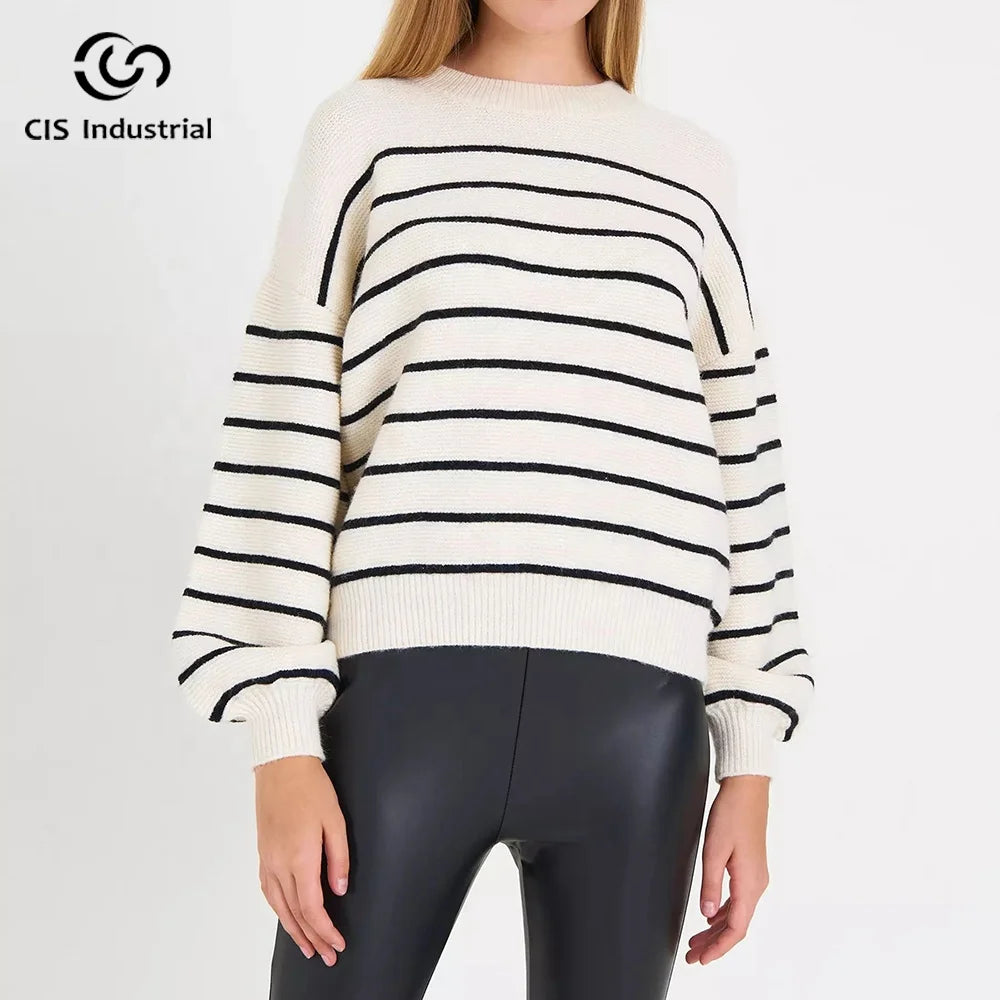 Wholesale Custom Knitted Women's Long Sleeve Pullover O Neck White Black Striped Design Casual Lantern Front Winter Sweater