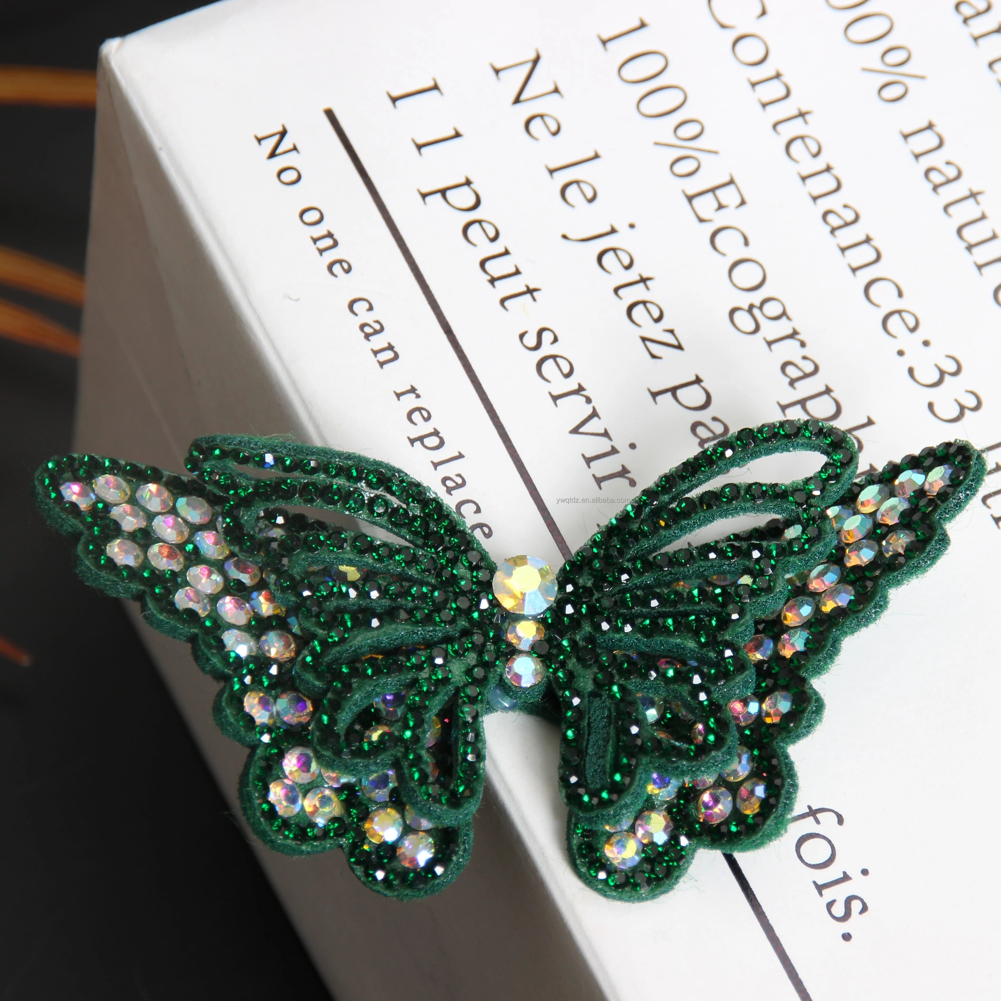 3D Flower Western Style Flatback Rhinestone Decal Glass Patch Panel for Dress Dance Bag Shoe Decoration