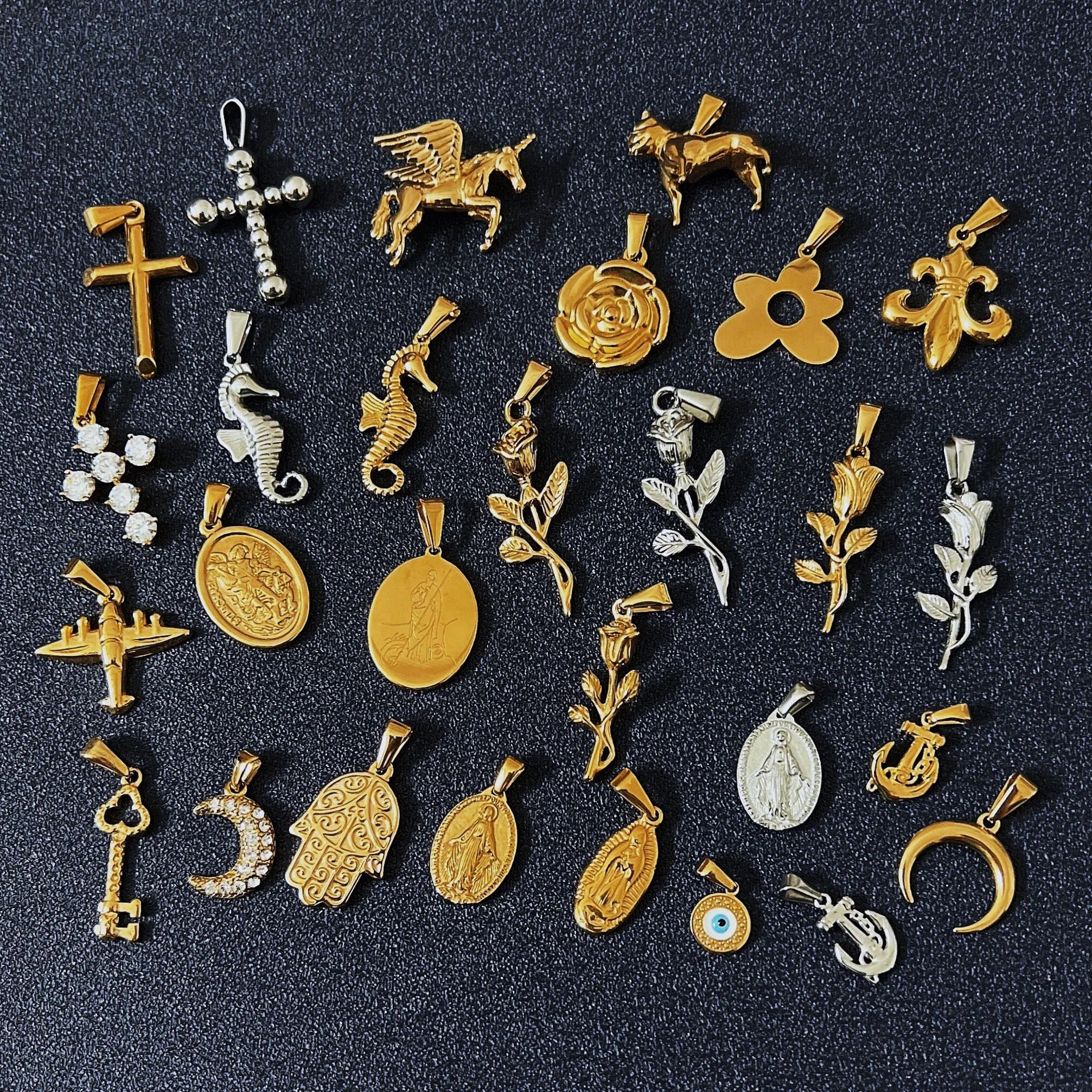 Custom Gold Plated Sunflower Pendant Charms for Jewelry Making Stainless Steel Boho Crescent Moon Charm Fleur De Lis Pendants