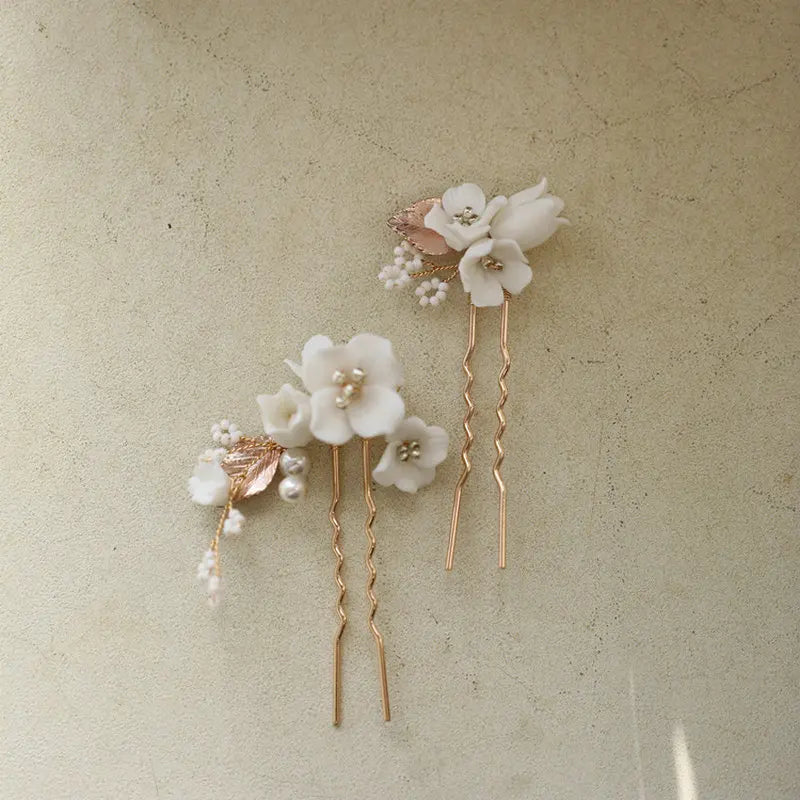 1Set Classy Gold Leaf Bridal Hair Pieces Pearl White Ceramic Flower Hairpin for Wedding