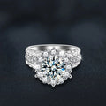 925 Silver 2 Carat Moissanite Ring Gorgeous Shining Fashion for Wedding Engagement or Daily Wear Jewelry Gift for Couples