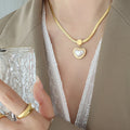 Simple Style Hot Selling 18K Titanium Steel Glass Bead Heart Gentle Heart Pendant Thin French Chain Women Chokers Necklace P1408