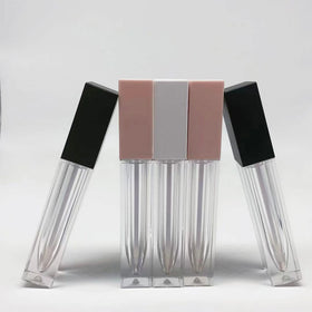 Low Moq Luxury square Acrylic Lip Gloss Tubes with Sponge Applicator Hot Selling Waterproof Lip Cosmetics Tube