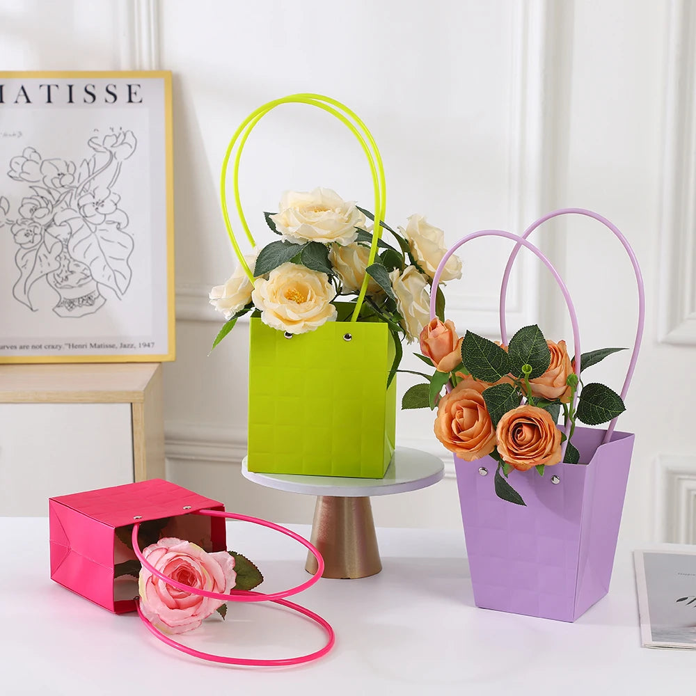 Wholesale Embossed Trapezoidal Water Proof Flower Basket Bag Paper Gift Bag Flower Bouquet Packaging