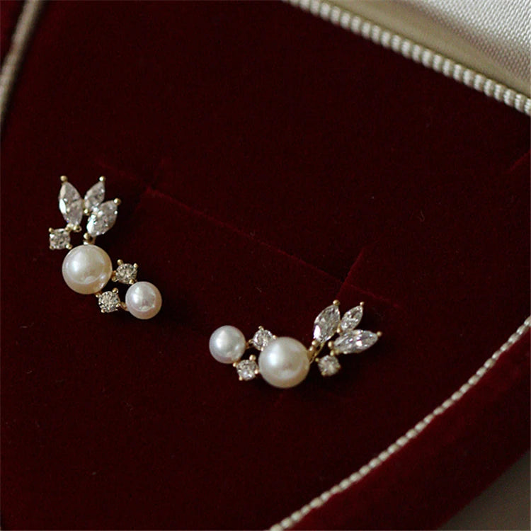Newest Jewelry Design Minimalist Gold Plating Cute Pearl Stud Earrings