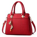2025 Trends New Models Lower Price Top Red Colour Fancy Wedding Luxury Handbags for Women Customised logo