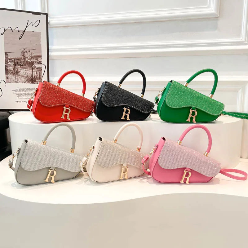 Women's PU Small Bag Crossbody Single Shoulder with Chain Decoration Zipper Closure Fashionable Office Shopping Handbag Hot Sale